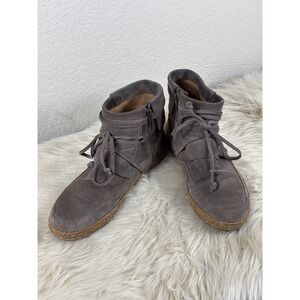 UGG Australia‎ Reid Suede Ankle Boots 9.5 Gray Moccasin Booties 1019129 Chic